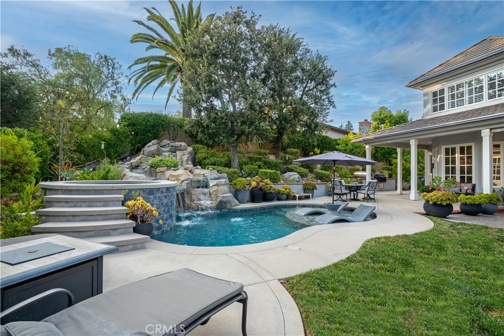Rancho Colinas (RC) - Residential