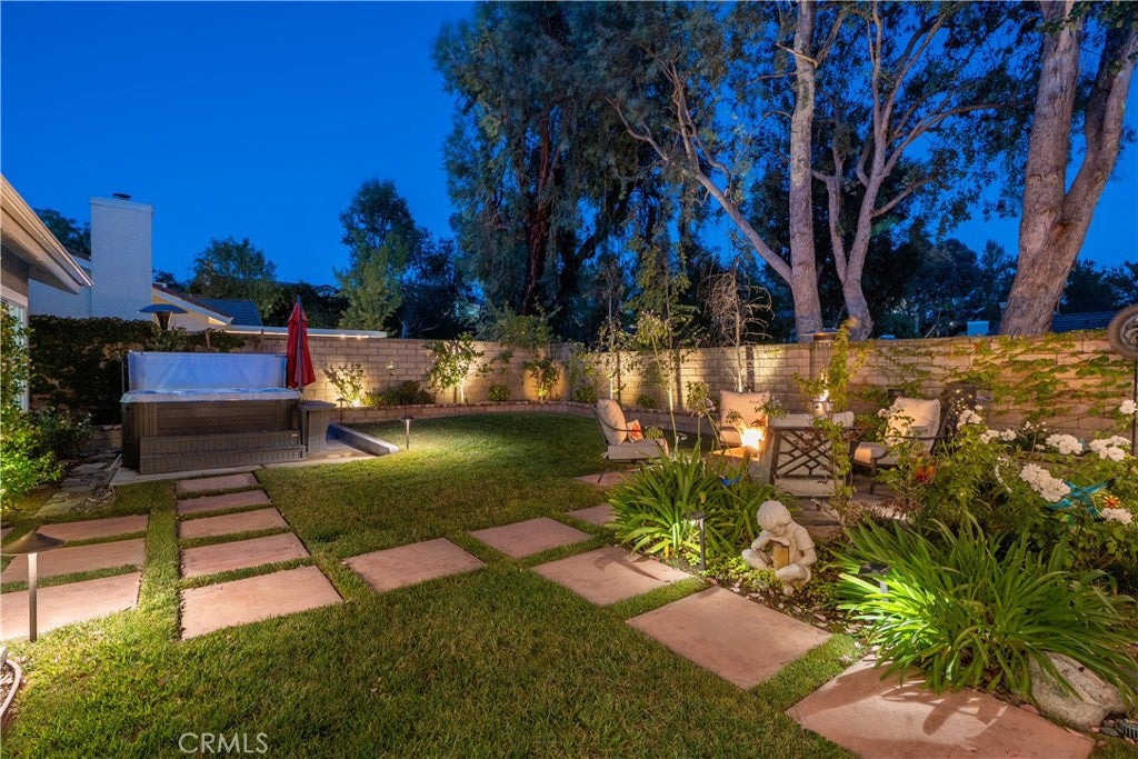 27200 Rosemont