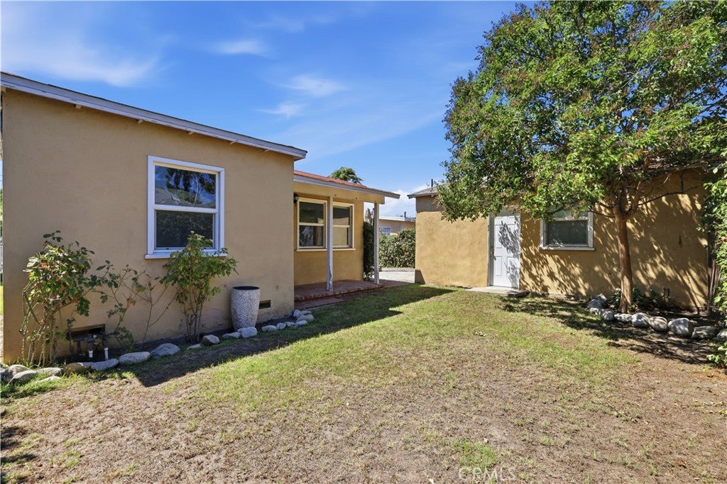 5701 Fair