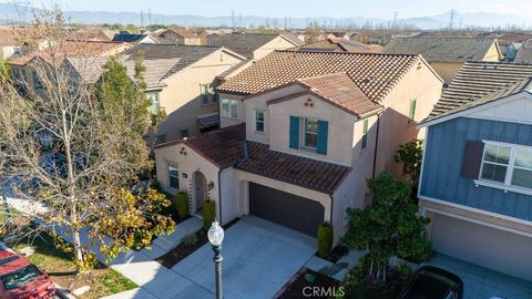 4043 S Inglenook Ontario CA 91761