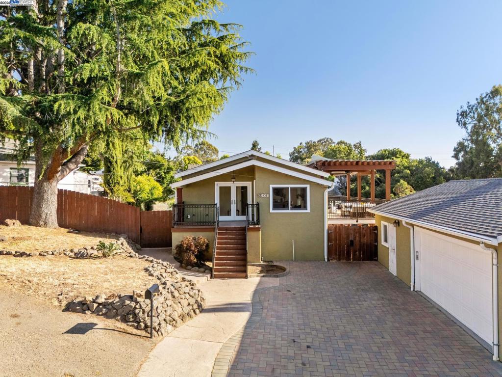 25321 Morse Ct