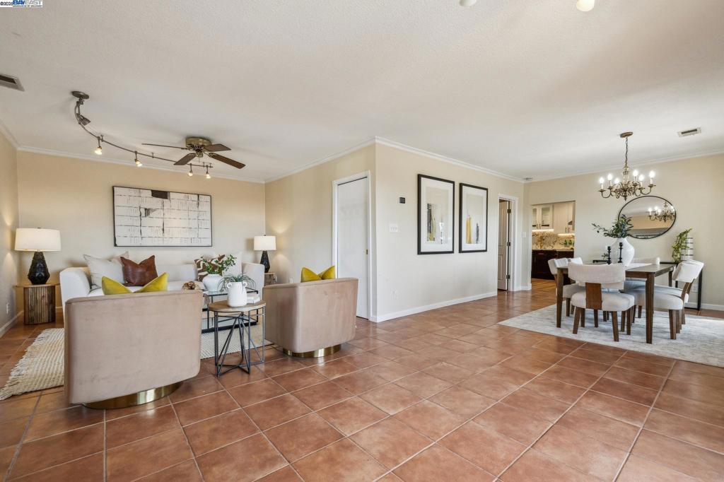 25321 Morse Ct
