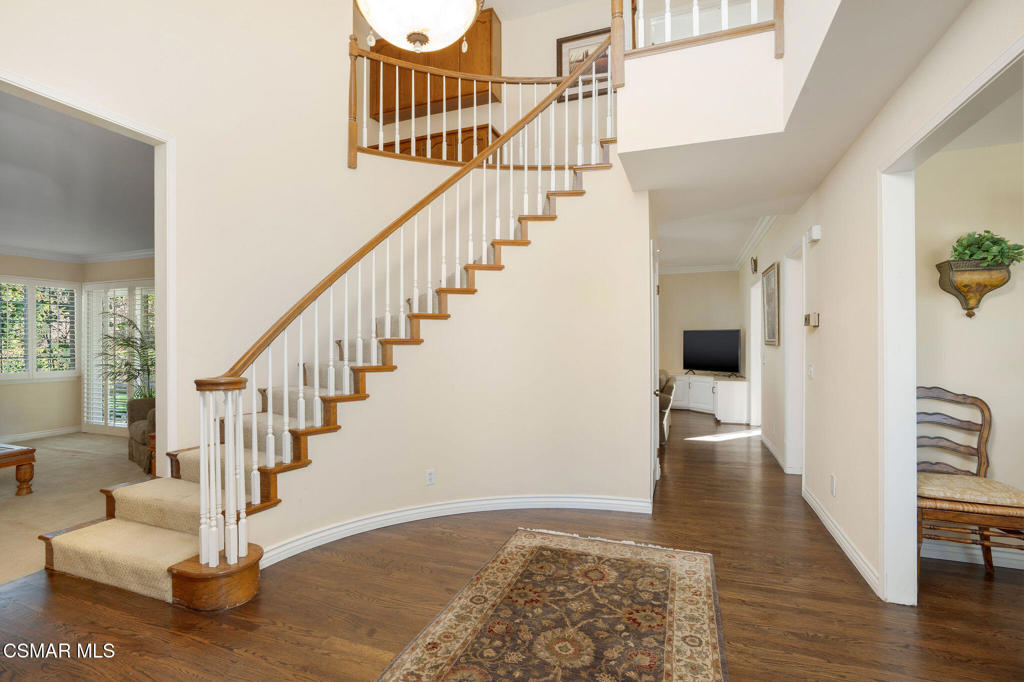 5750 Hempstead Drive