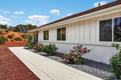 Photo of 15474 Sierra Grande, Valley Center, CA 92082 (MLS # PTP2604209)