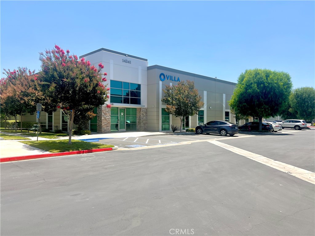 High Image Freestanding Multi-Unit Building; Four (4) separate units with individual entrance; 14241-A (approx. 1,500 SF with 5 offices, 1 reception, 1 restroom). 14241-B (approx. 3,000 SF). 14261-A (approx. 2,400 SF). 14261-B (approx. 2,300 SF). Each of these three (3) warehouse units has 2 offices, 1 reception, 1 restroom and 1 Ground Level Door.