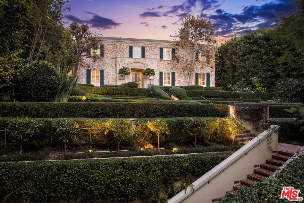 Photo of 834 Devon Avenue, Los Angeles, CA 90024 (MLS # 26653539)