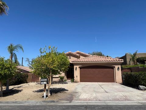 Photo of 53540 Avenida Rubio, La Quinta, CA 92253 (MLS # 219130640DA) Photo of 53540 Avenida Rubio, La Quinta, CA 92253 (MLS # 219130640DA)