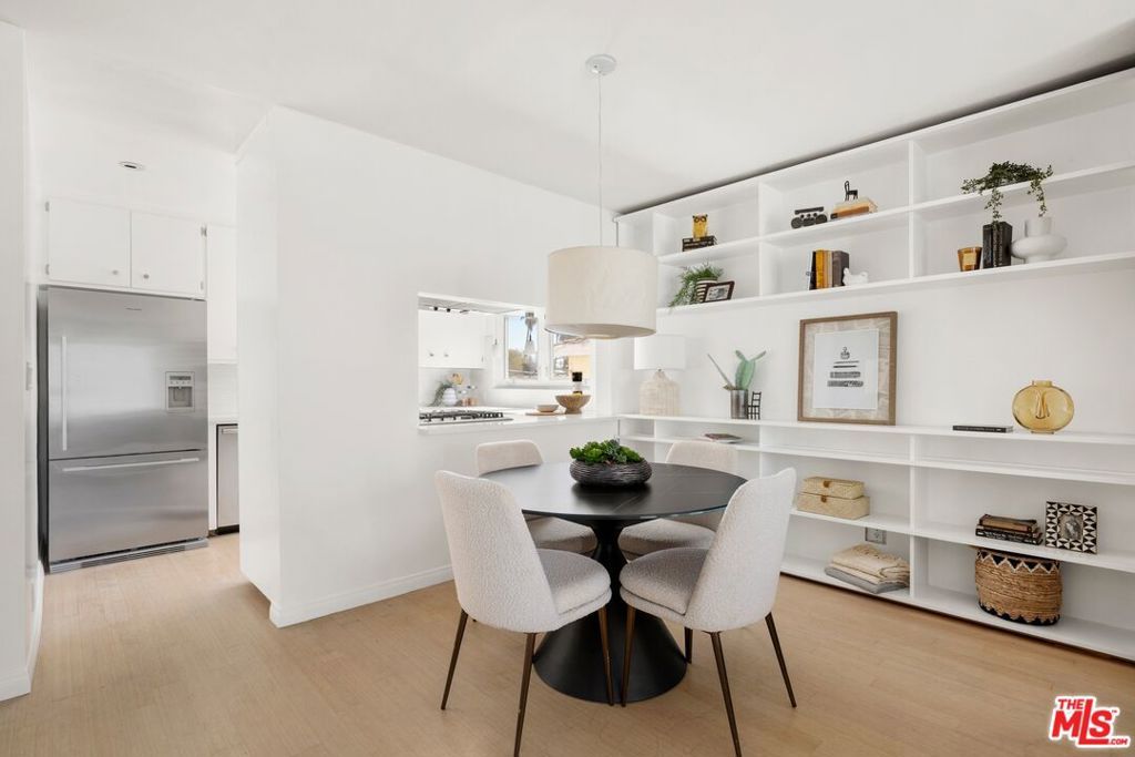 Photo of 2641 4th Street #6, Santa Monica, CA 90405 (MLS # 26667413)