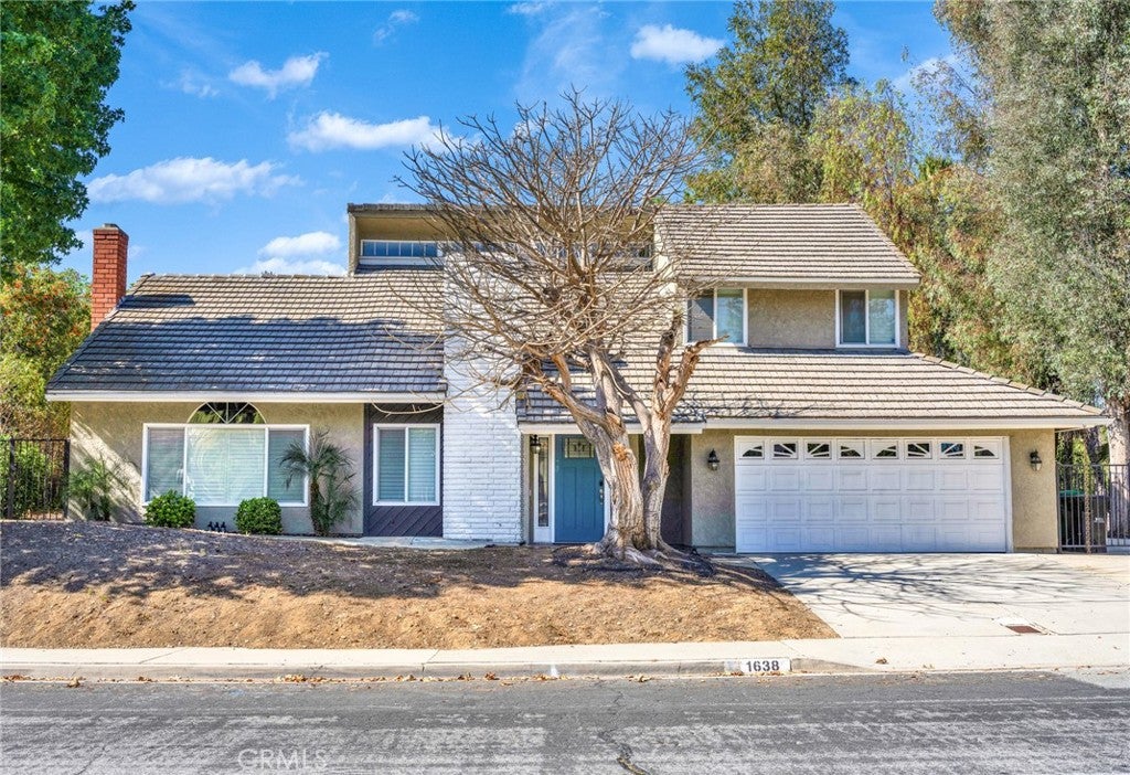 1638 Avenida Monte