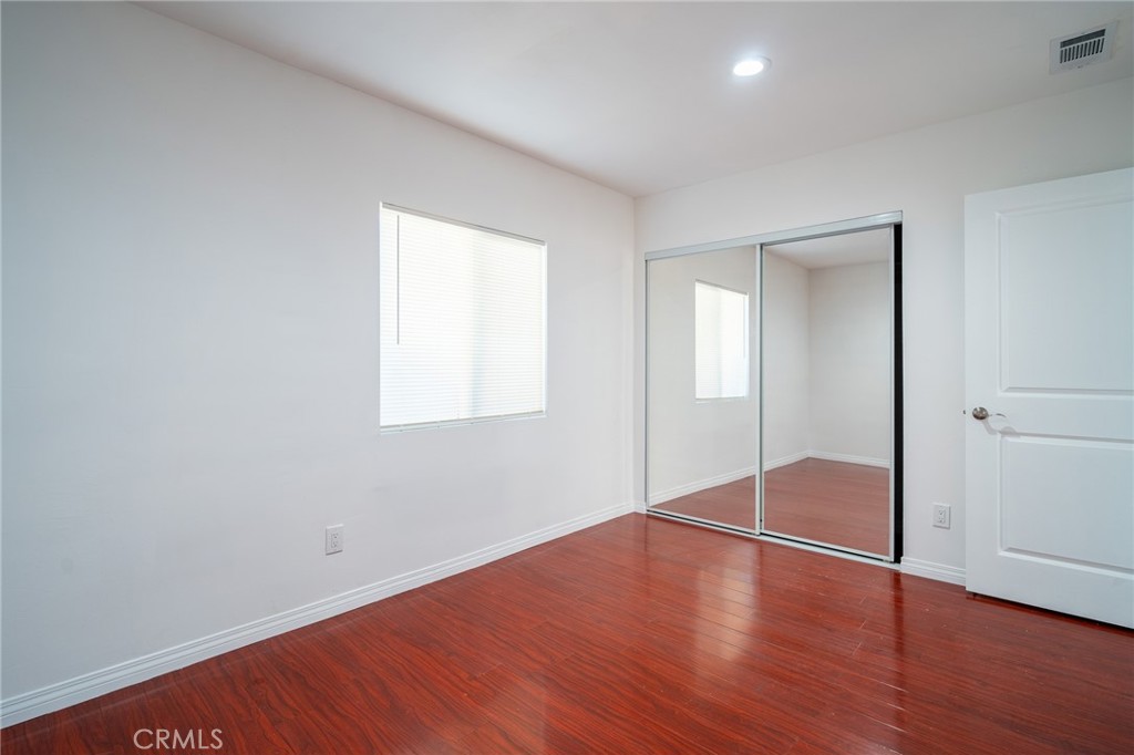 Wrigley Area (WR) - Residential Lease