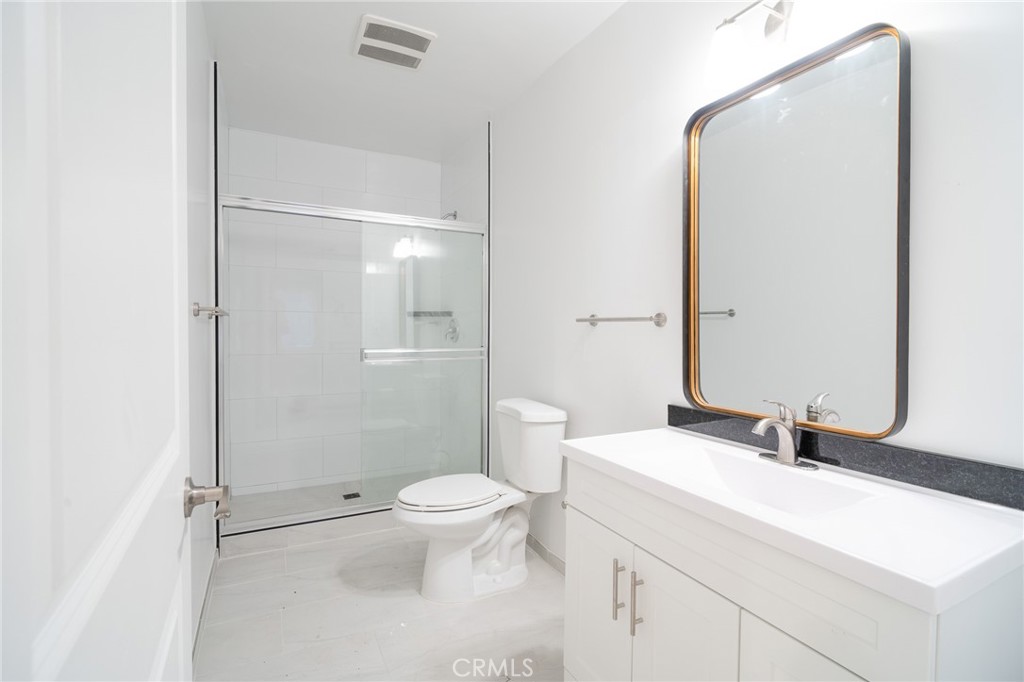 Wrigley Area (WR) - Residential Lease