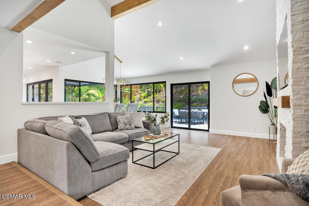 3116 W Cumberland Court