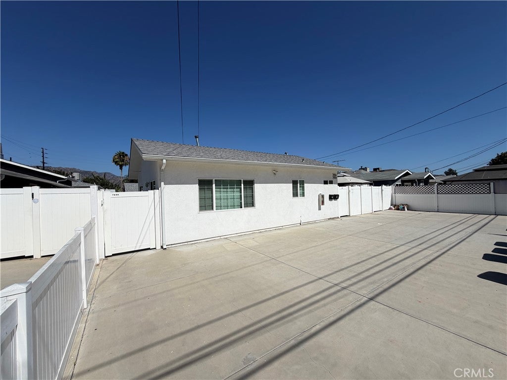 7856 Ledge AVE, Sun Valley CA 91352