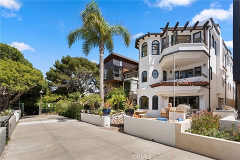 Photo of 332 18th Street, Manhattan Beach, CA 90266 (MLS # SB26102802)