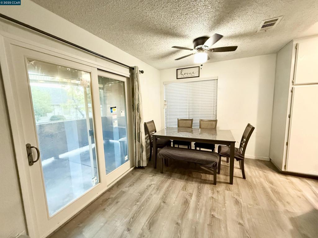 FOXBORO DOWNS - Residential