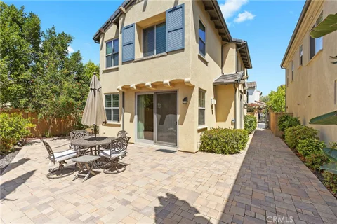 MLS: OC26171305