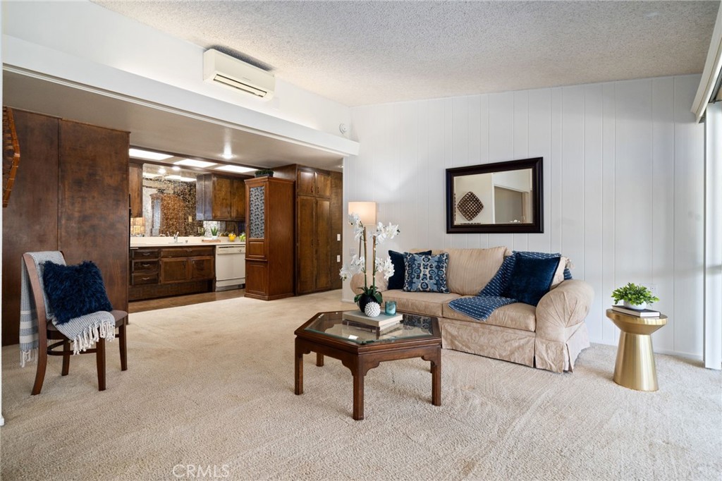 1740 Sunningdale Road 16B