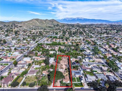 11257 Norwood Avenue Riverside CA 92505