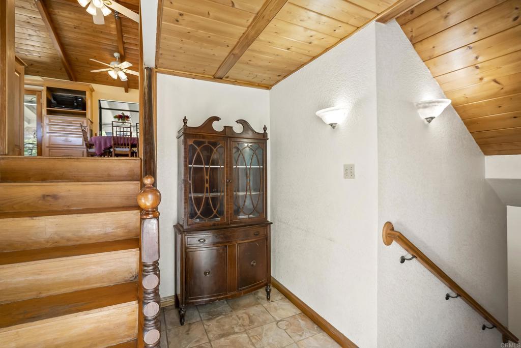 10601 Vista Camino