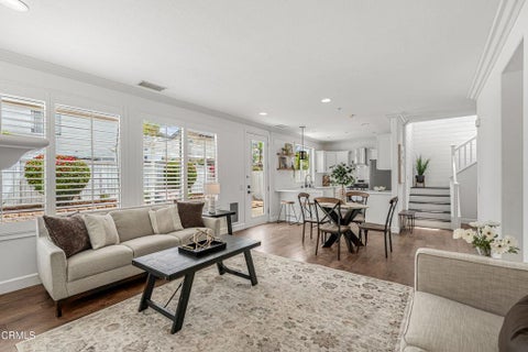 Tiny photo for 1117 Vaquero Drive, Oxnard, CA 93030 (MLS # V1-37218)