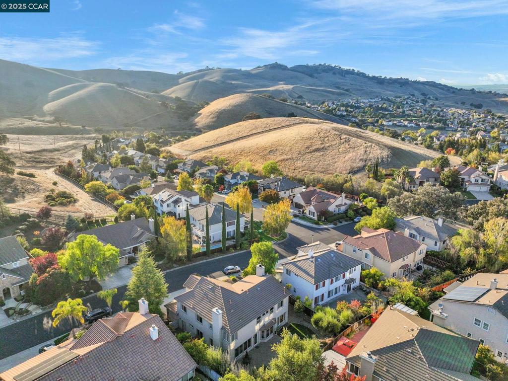 CRYSTAL RANCH - Residential