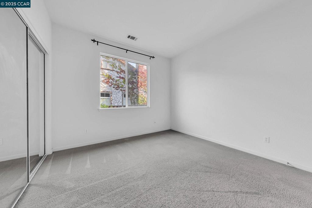 CRYSTAL RANCH - Residential