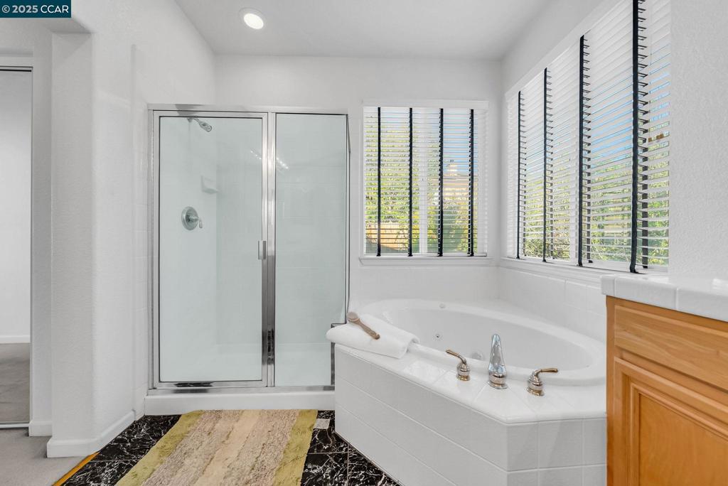 CRYSTAL RANCH - Residential