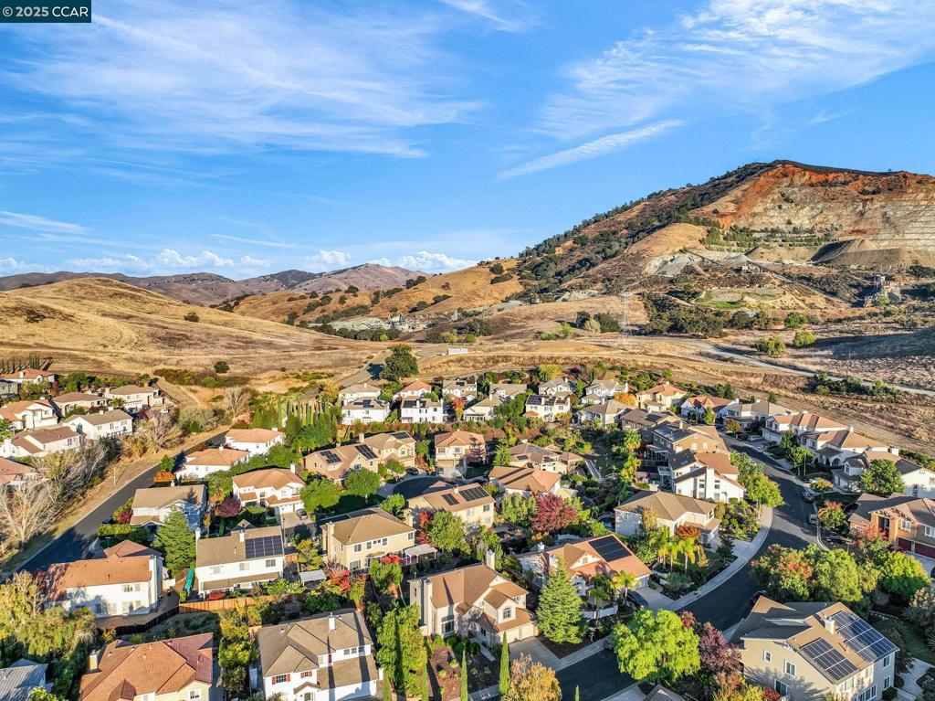 CRYSTAL RANCH - Residential