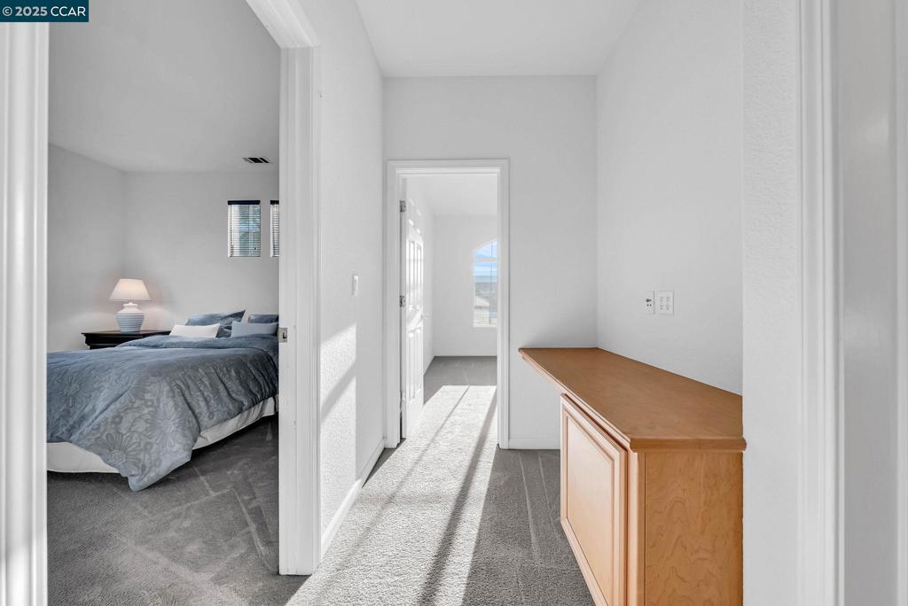 CRYSTAL RANCH - Residential