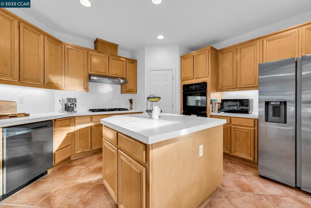 CRYSTAL RANCH - Residential