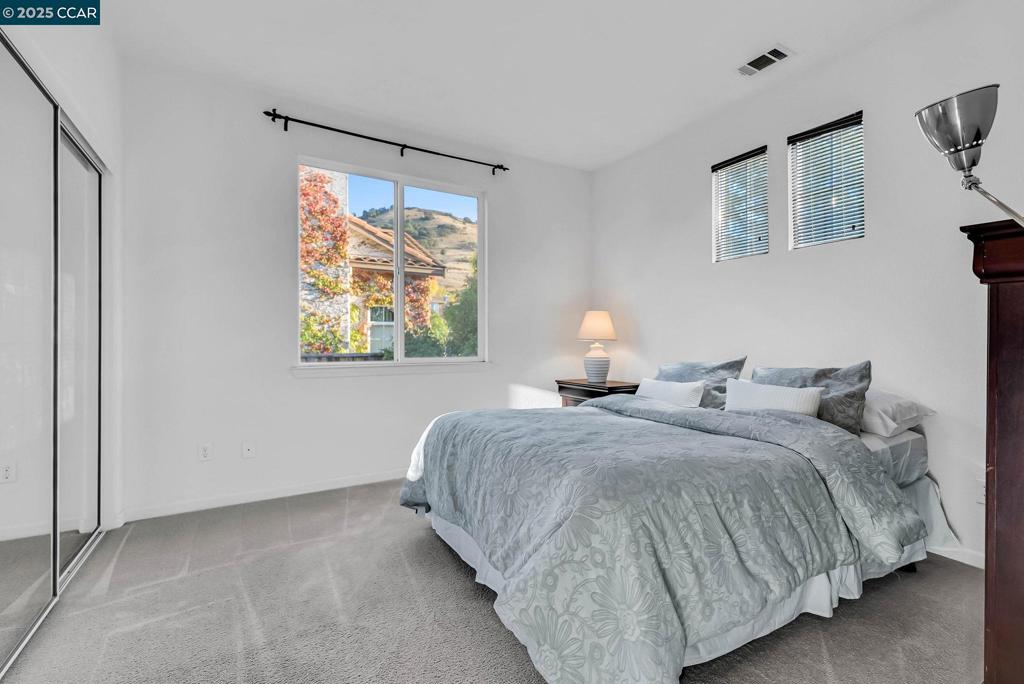 CRYSTAL RANCH - Residential