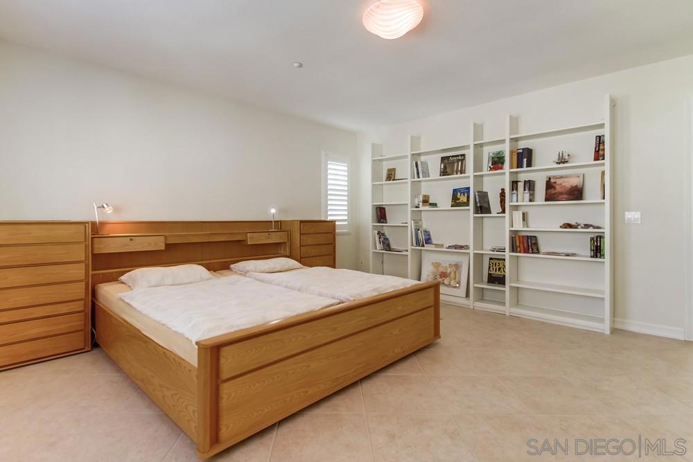 Rancho Bernardo - Residential Lease