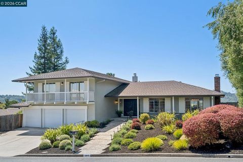Photo of 101 Warfield Dr Dr, Moraga, CA 94556 (MLS # 41132973)