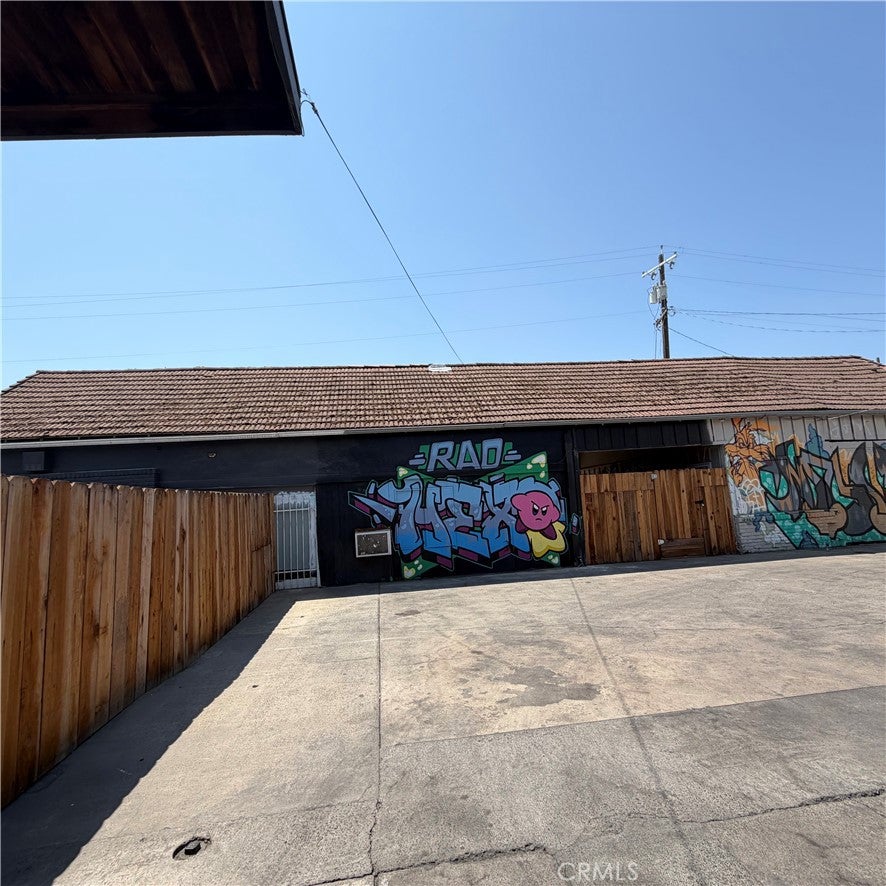 210 W Main