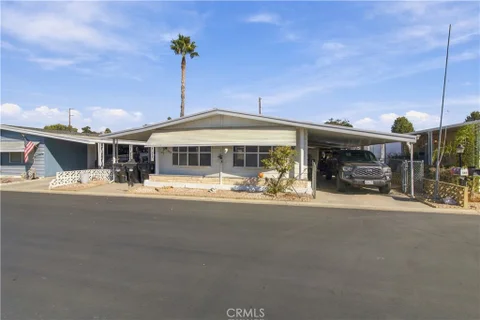 MLS: OC26208260