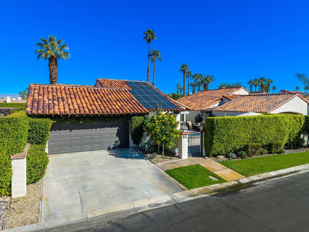 Casas de Seville - Residential