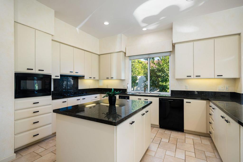 Indian Ridge - Residential