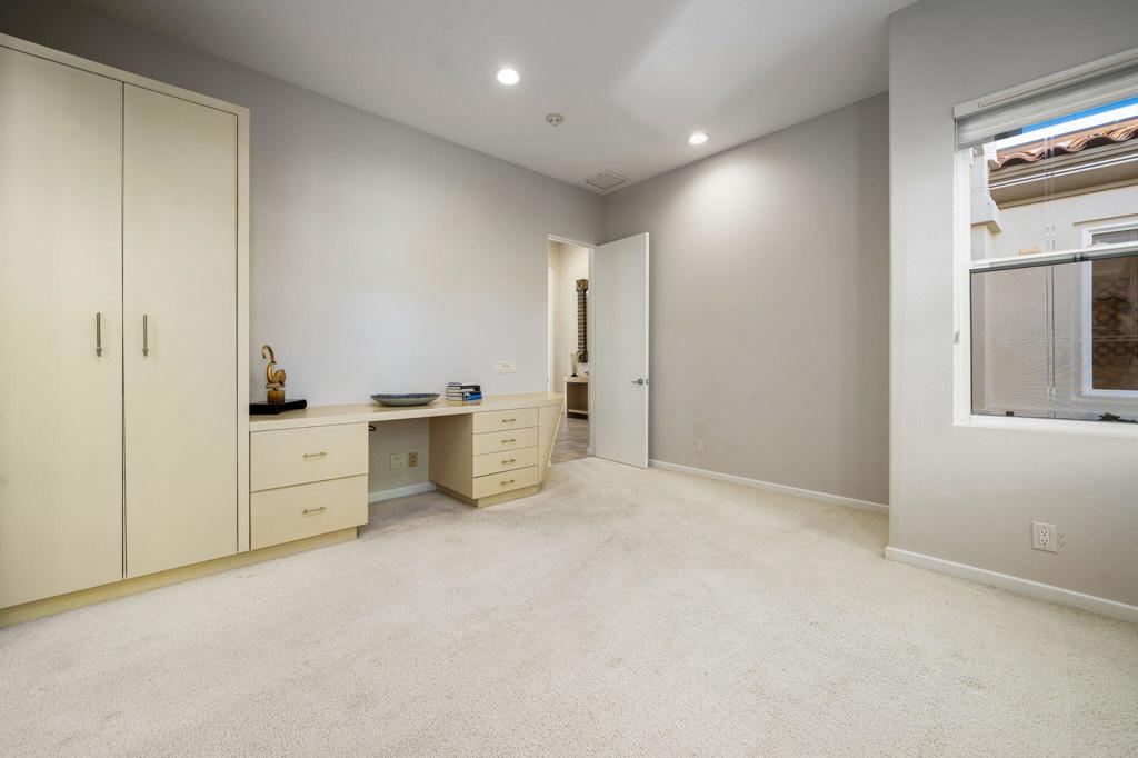 Indian Ridge - Residential