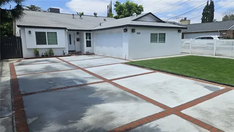 5651 Radford Avenue, Valley Village, CA 91607 - MLS#: PW26090076