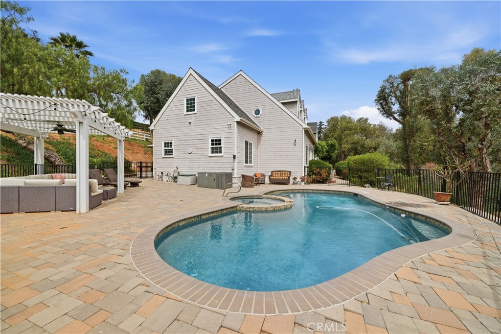 375 Woodland Hills Drive