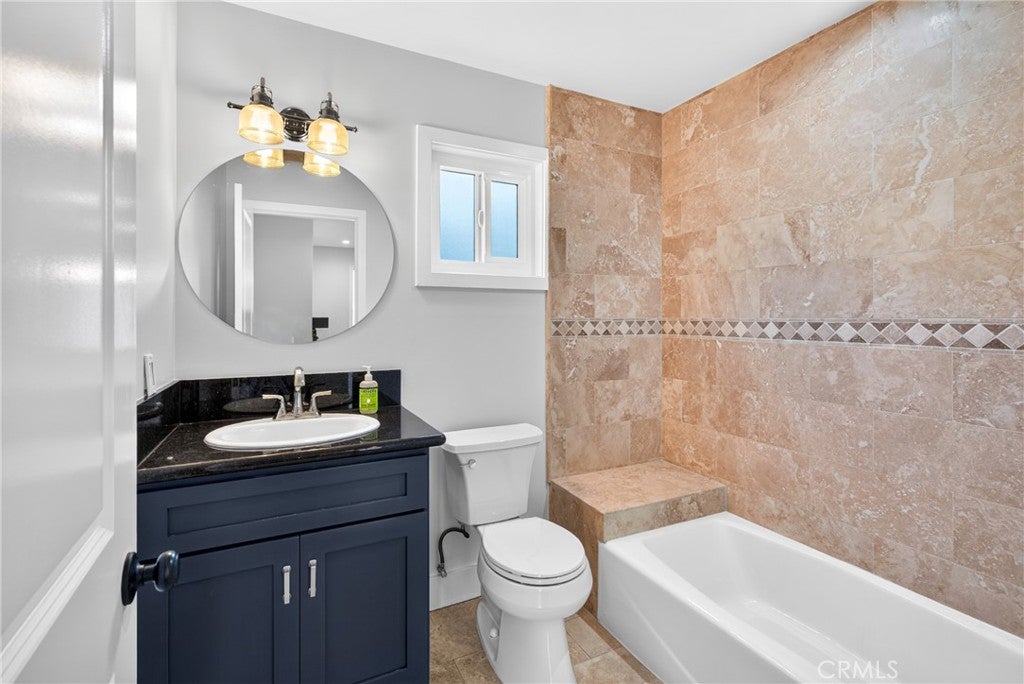 19352 Brookhurst, Huntington Beach CA 92646 - Photo 16