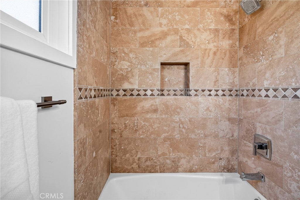 19352 Brookhurst, Huntington Beach CA 92646 - Photo 22