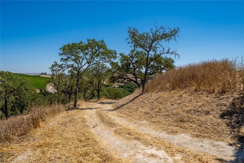 Tiny photo for 835 Spring Creek Way WAY, Templeton, CA 93465 (MLS # SC26171781)