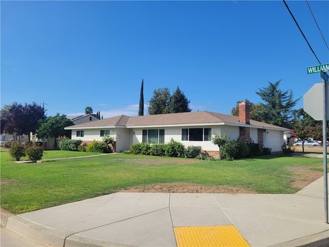 Photo of 318 Williams Avenue, Madera, CA 93637 (MLS # MD25229697)