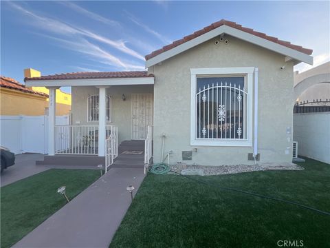 Photo of 1428 W 91st St, Los Angeles, CA 90047 (MLS # DW26023741)