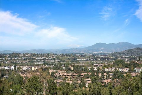 Tiny photo for 7 Broken Arrow St, Ladera Ranch, CA 92694 (MLS # OC25052190)