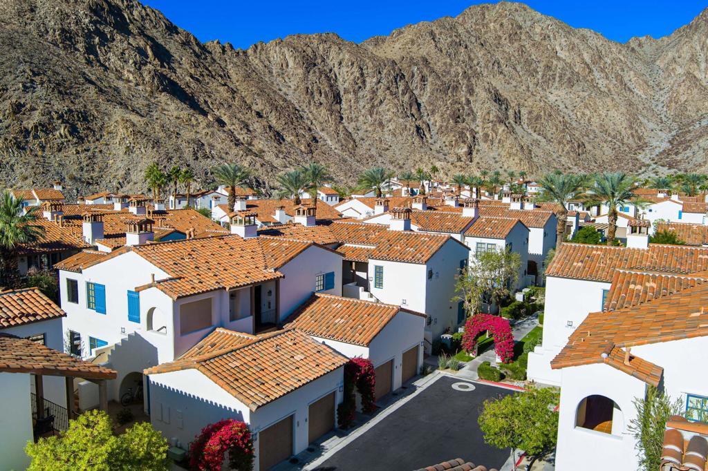 Legacy Villas - Residential