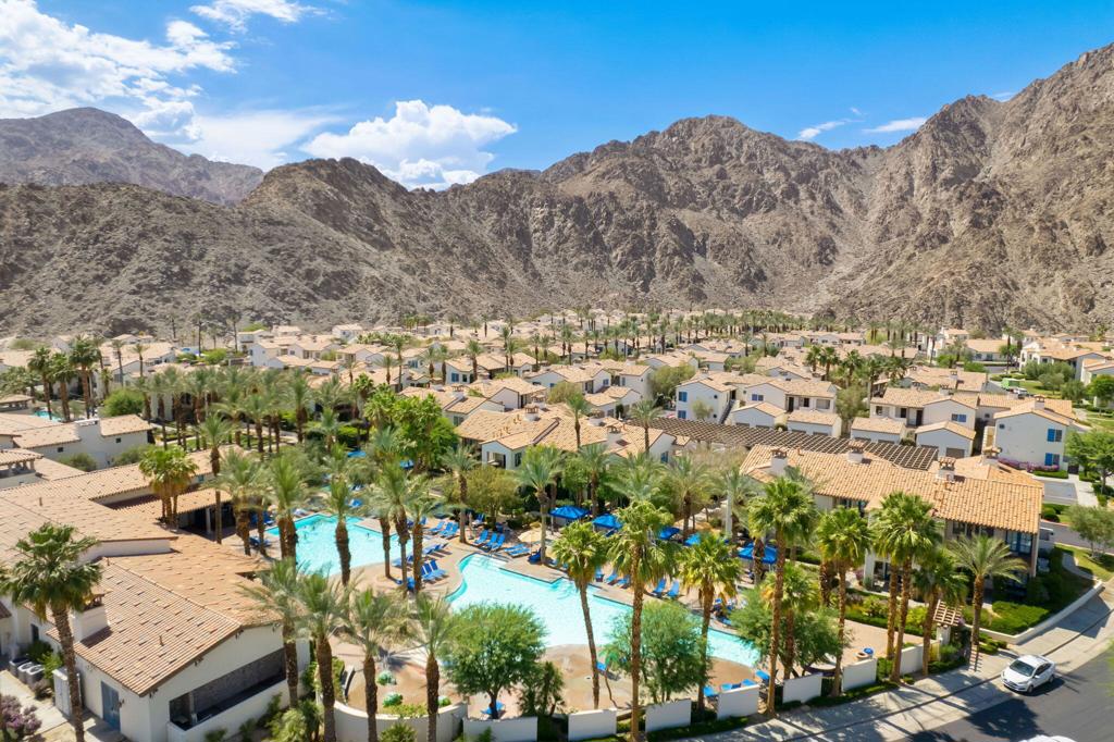 Legacy Villas - Residential