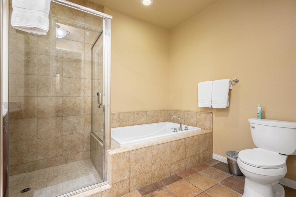 Legacy Villas - Residential