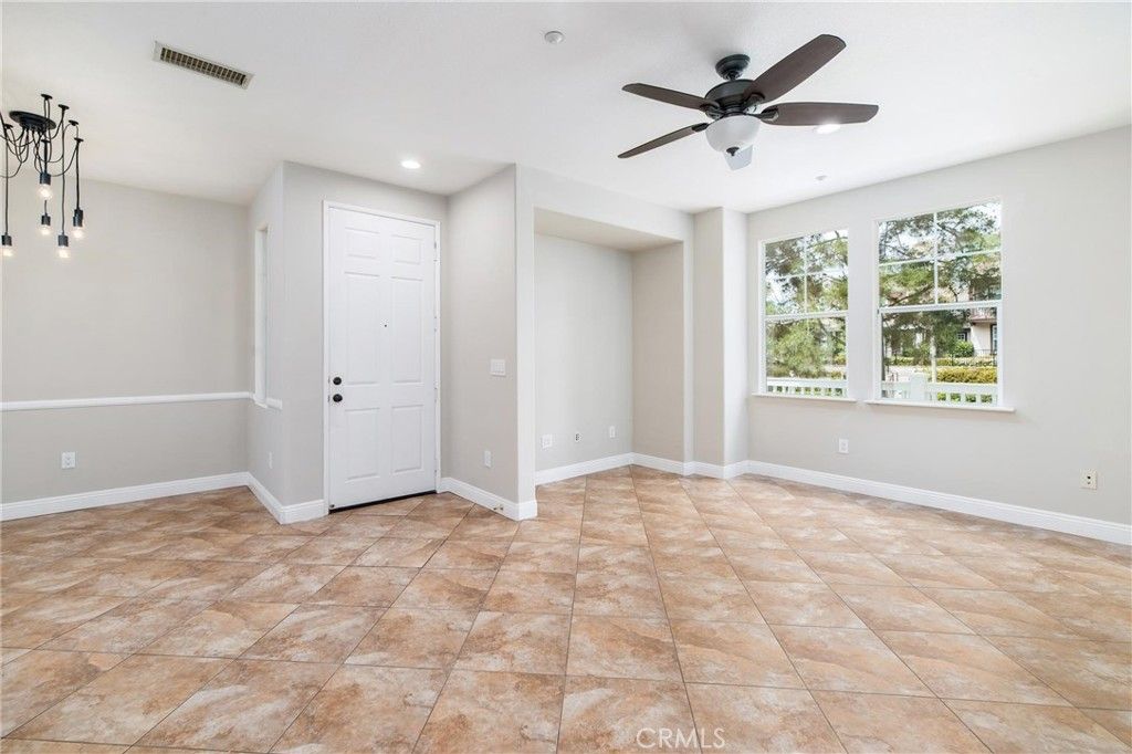 Photo of 129 Sklar Street #34, Ladera Ranch, CA 92694 (MLS # OC26002784)